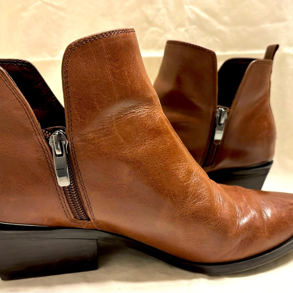 Nine West, Yerly Pointy Toe Booties